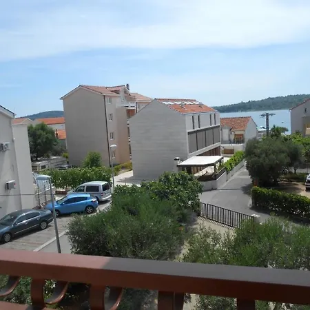 Kuca アパート ヴォディツェ